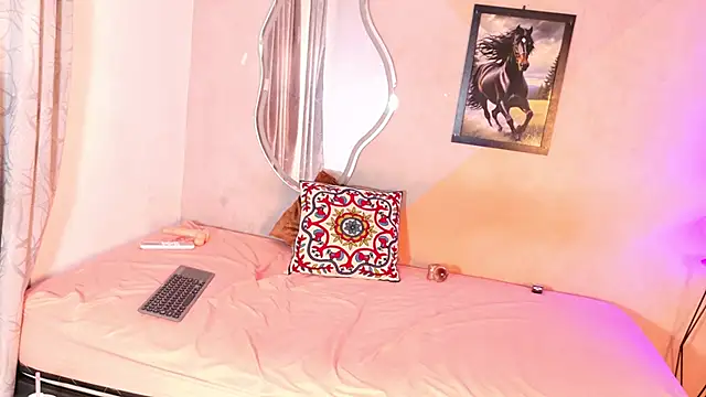 Mariana_villa13's cam snapshot