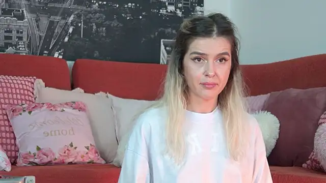 Sarah-Hart's cam snapshot