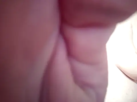 ToysRus24's cam snapshot