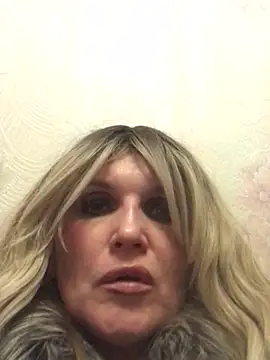 Snejnaya's cam snapshot