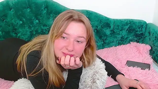 VladaHotxx live sex cam