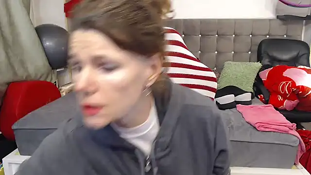 kellyterapy's cam snapshot