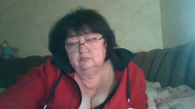 MilaSky5303's cam snapshot