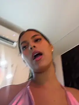 Valeria-escobar live sex cam