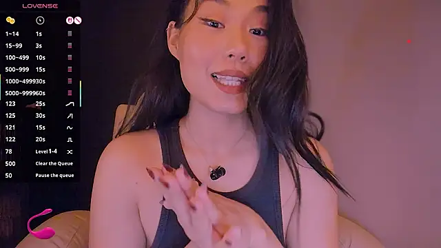 kimmy_chi_'s cam snapshot