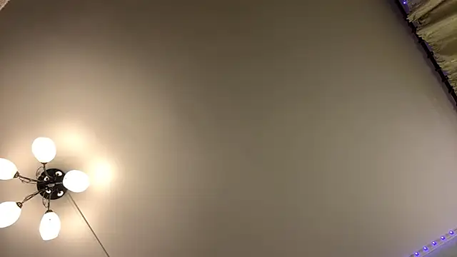 Adel_strongwoman's cam snapshot