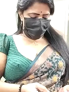 abinaya26's cam snapshot