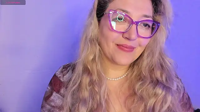 Naty_Mature_ live sex cam