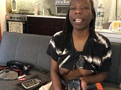 littyleesh1's cam snapshot