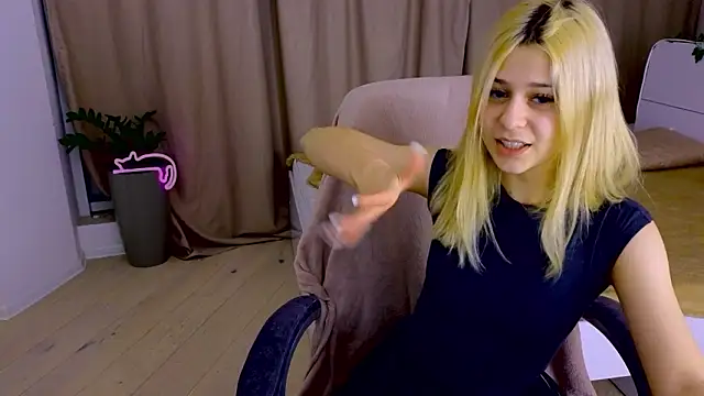 ApheliaStar live sex cam