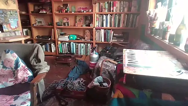 2099RivenXXX live sex cam