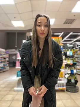 ICrazyOneIRL's cam snapshot