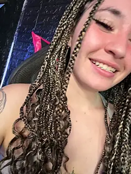 Sophie_LS's cam snapshot