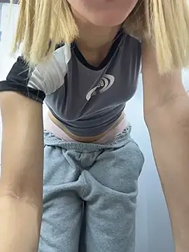 SweetBunnyGF live sex cam