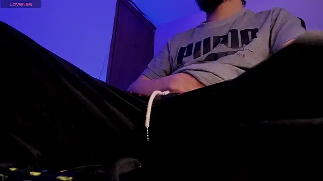 s_sven03's cam snapshot