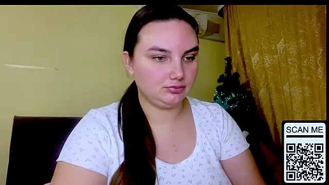 Dreamyblushfairy's cam snapshot