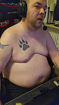 PupW0lfy live sex cam