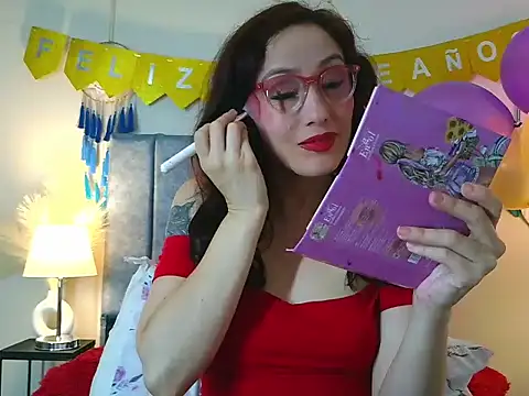 IberianMoonMK's cam snapshot