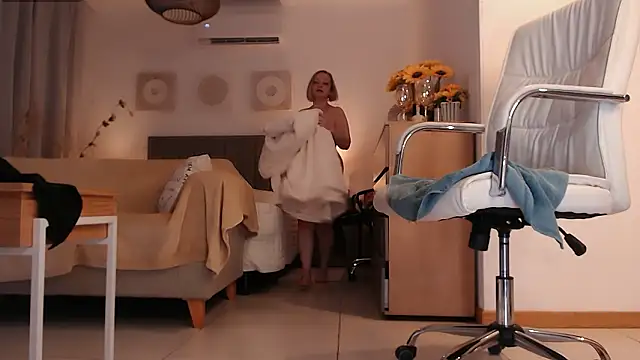 Tilly_Eliot live sex cam