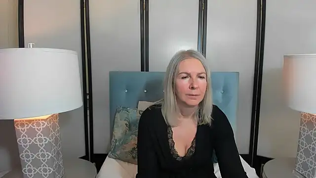 EricaTop's cam snapshot