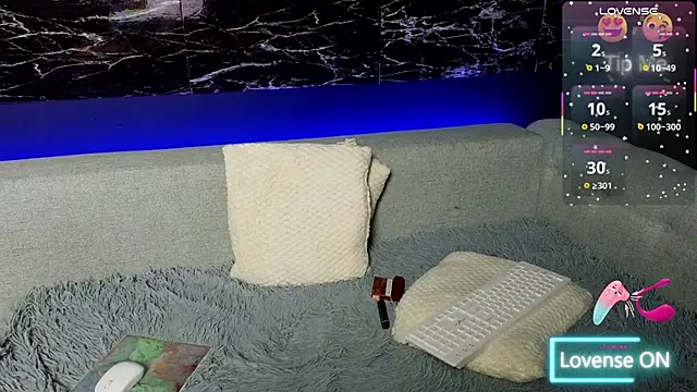 _YourSubmissive_'s cam snapshot