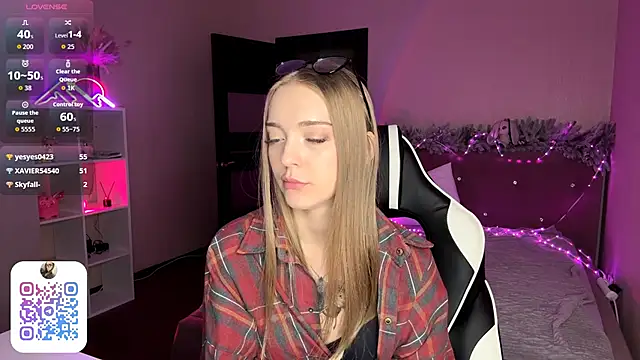 EvaPeace's cam snapshot