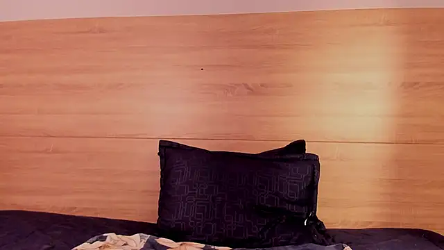 bulma_bambina_'s cam snapshot