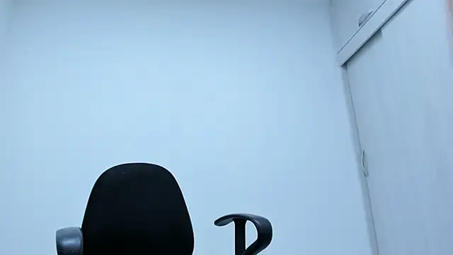 Amelia_Debora_Antonella's cam snapshot