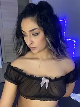 Mia_spicyy's cam snapshot