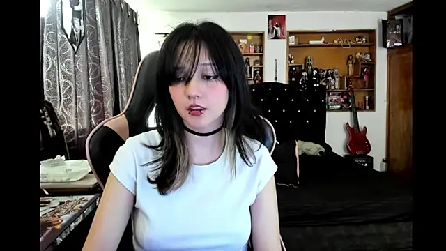 Maki_Zein_'s cam snapshot