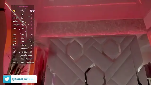 Sara_Foxx1 live sex cam