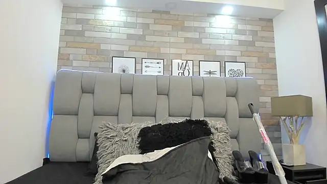 KariinaTaylor's cam snapshot