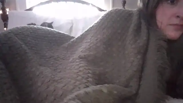 tattedsweets01's cam snapshot