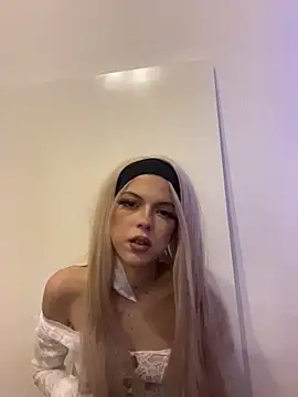 Mia-Tamara live sex cam