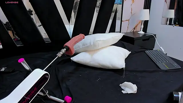 KarinaSimonz's cam snapshot