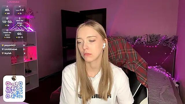 EvaPeace's cam snapshot