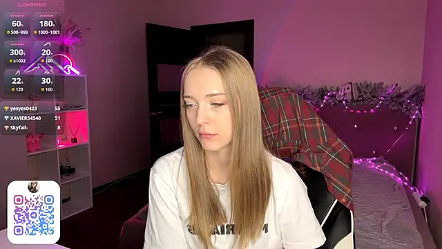 EvaPeace's cam snapshot