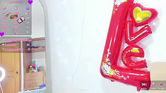 BBW_salome's cam snapshot