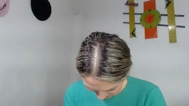 Chantal_hott's cam snapshot