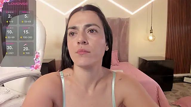 BellaClaiir's cam snapshot