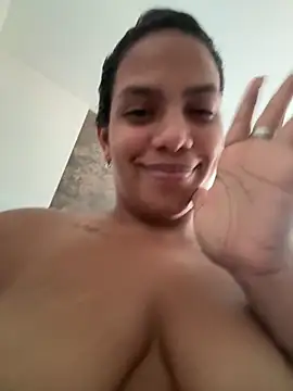 ArielleMillerr-'s cam snapshot