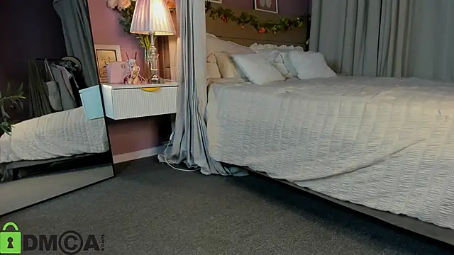 Dearly_Emily's cam snapshot