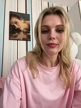 My_Hotgirl's cam snapshot