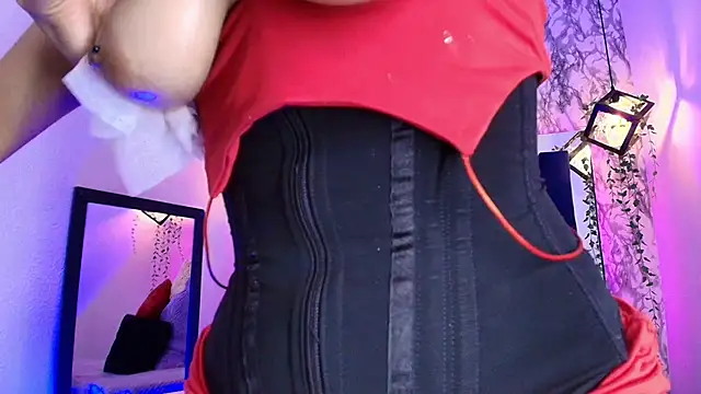 charlotte_bluee's cam snapshot