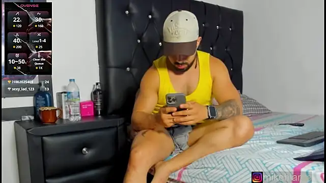 mikeblaree's cam snapshot