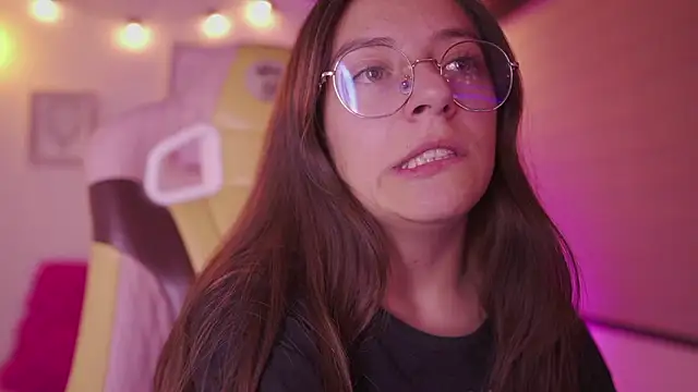 milly_kenner's cam snapshot