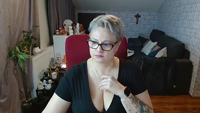 bigtits4you's cam snapshot