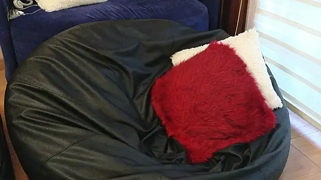 mrpicklesx23's cam snapshot