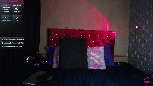 Lia_anal_h's cam snapshot