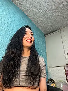 SALOME_KORLAND's cam snapshot